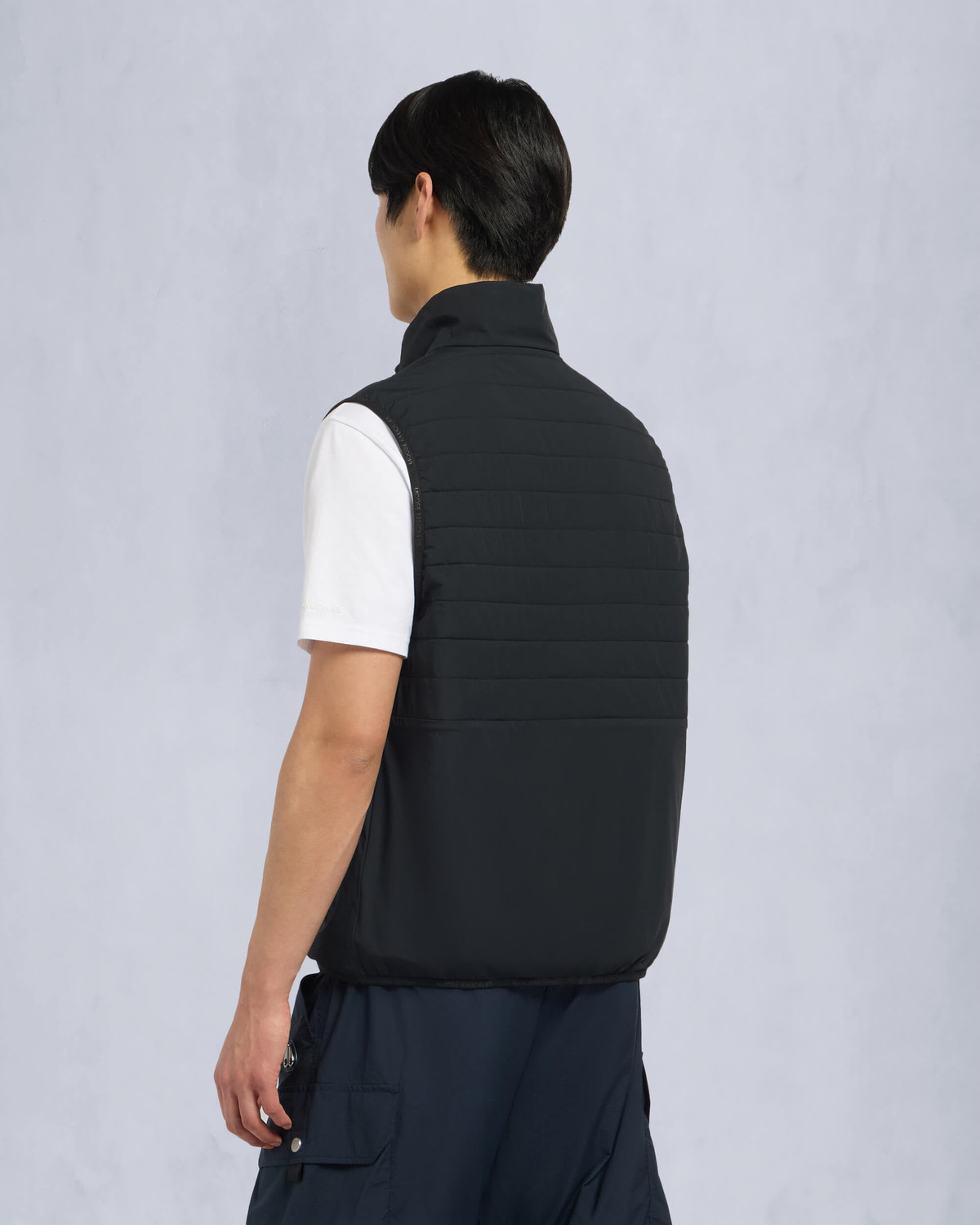 Moose Knuckles Mens Dominion Packable Vest BLACK/DUSK M15MV452 Back