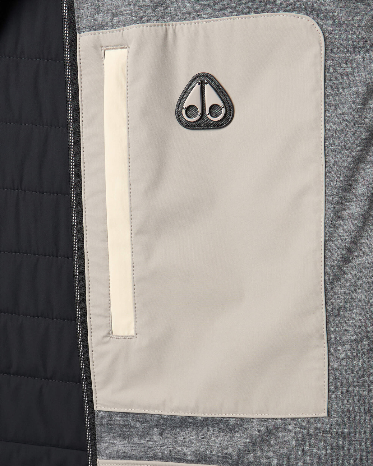 Moose Knuckles Mens Dominion Packable Vest BLACK/DUSK M15MV452 Detail10