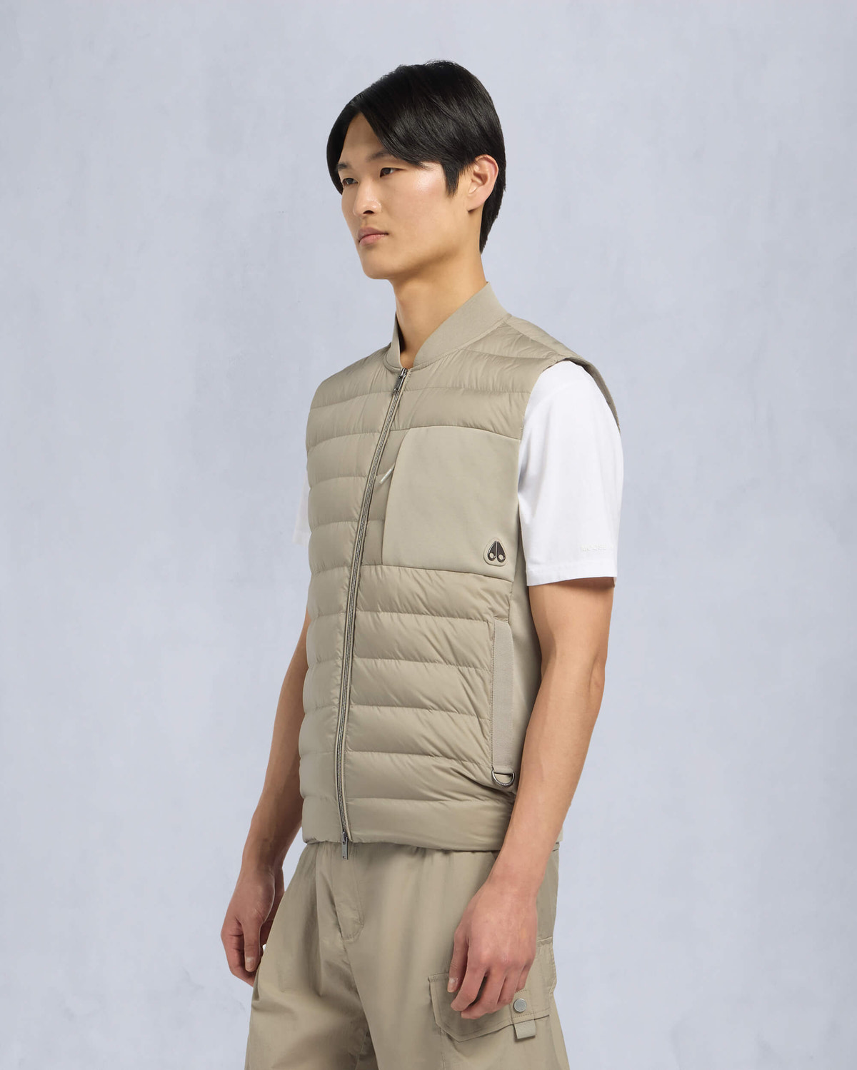 Moose Knuckles Mens Anderson Air Down Hybrid Vest M15MV457 Front