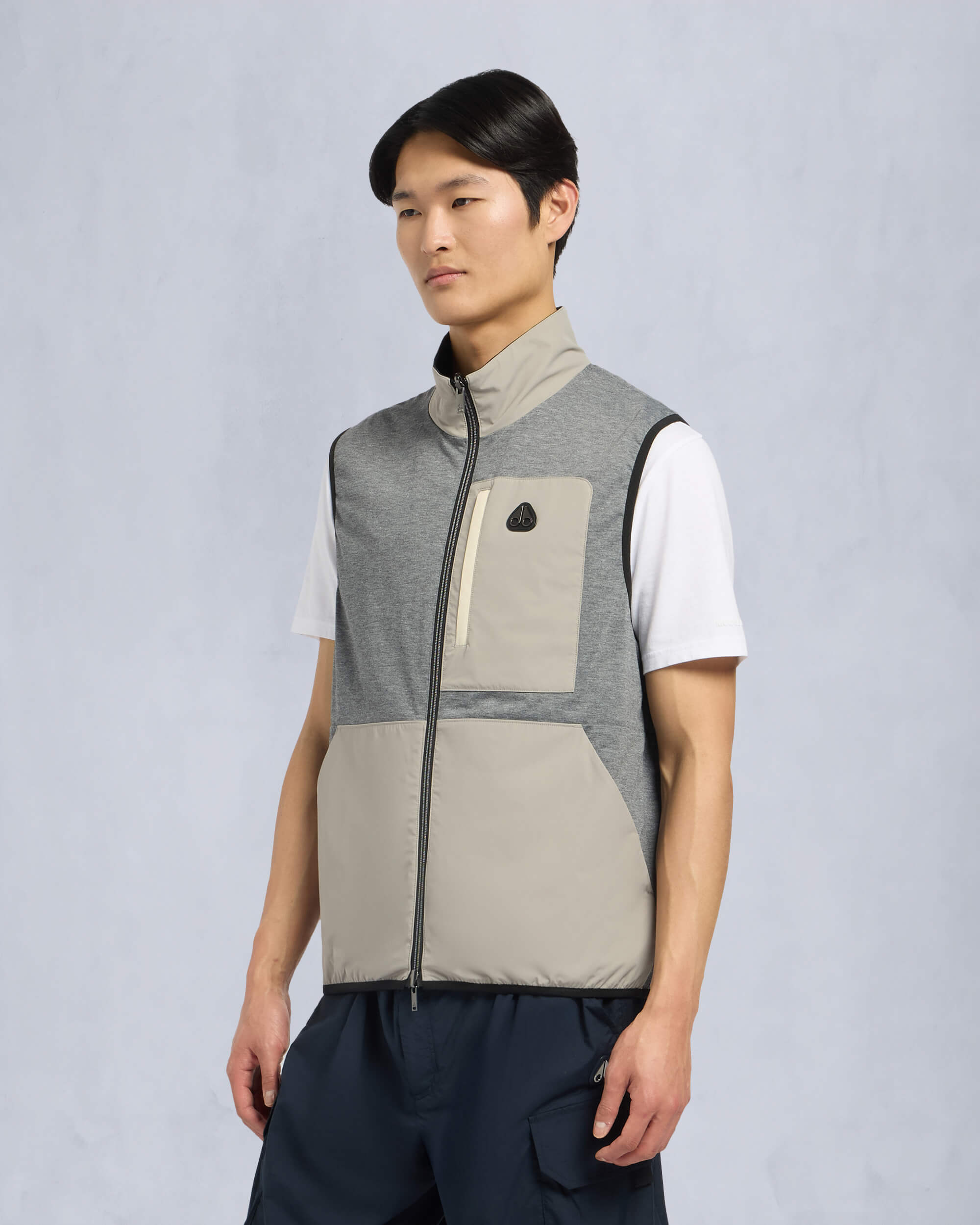 Moose Knuckles Mens Dominion Packable Vest BLACK/DUSK M15MV452 Detail4