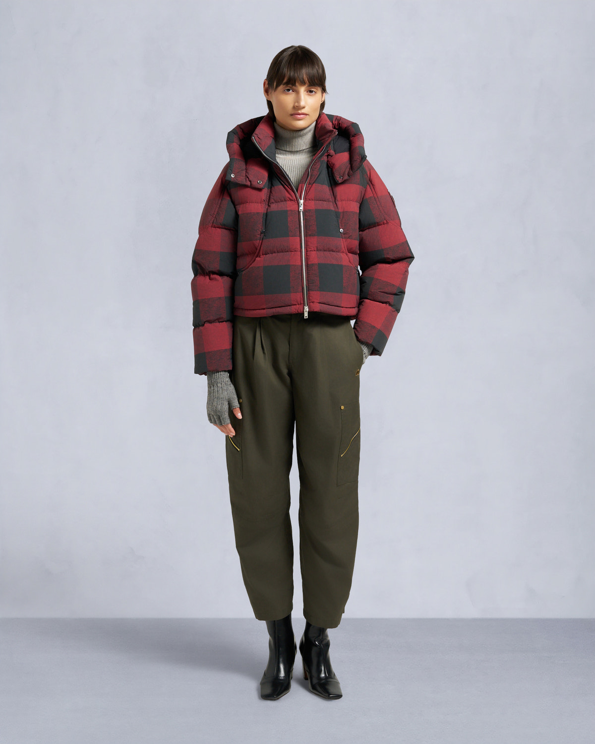 Moose Knuckles Womens Akai Cropped Puffer  M35LJ130H Front Category